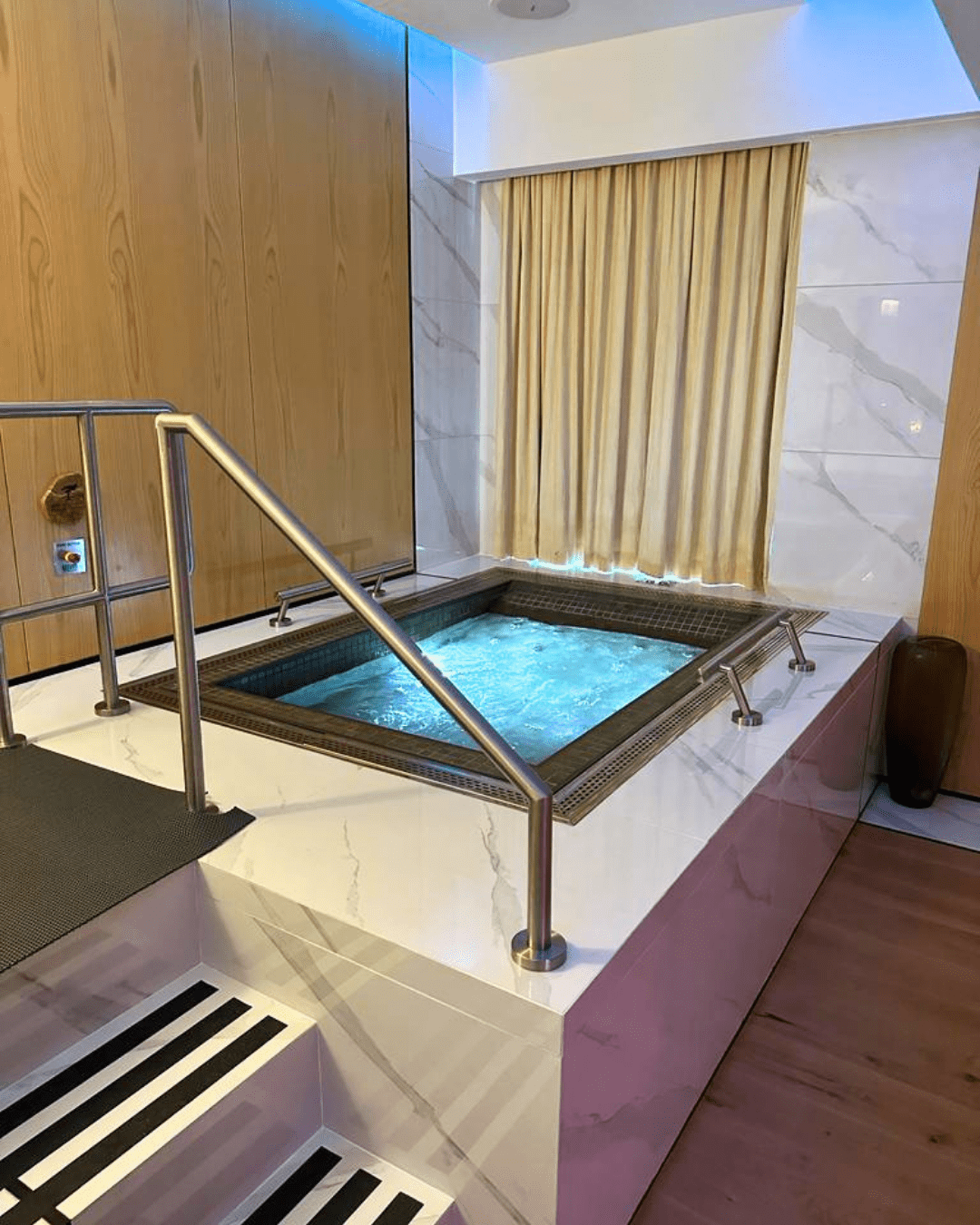 whirlpool-bath